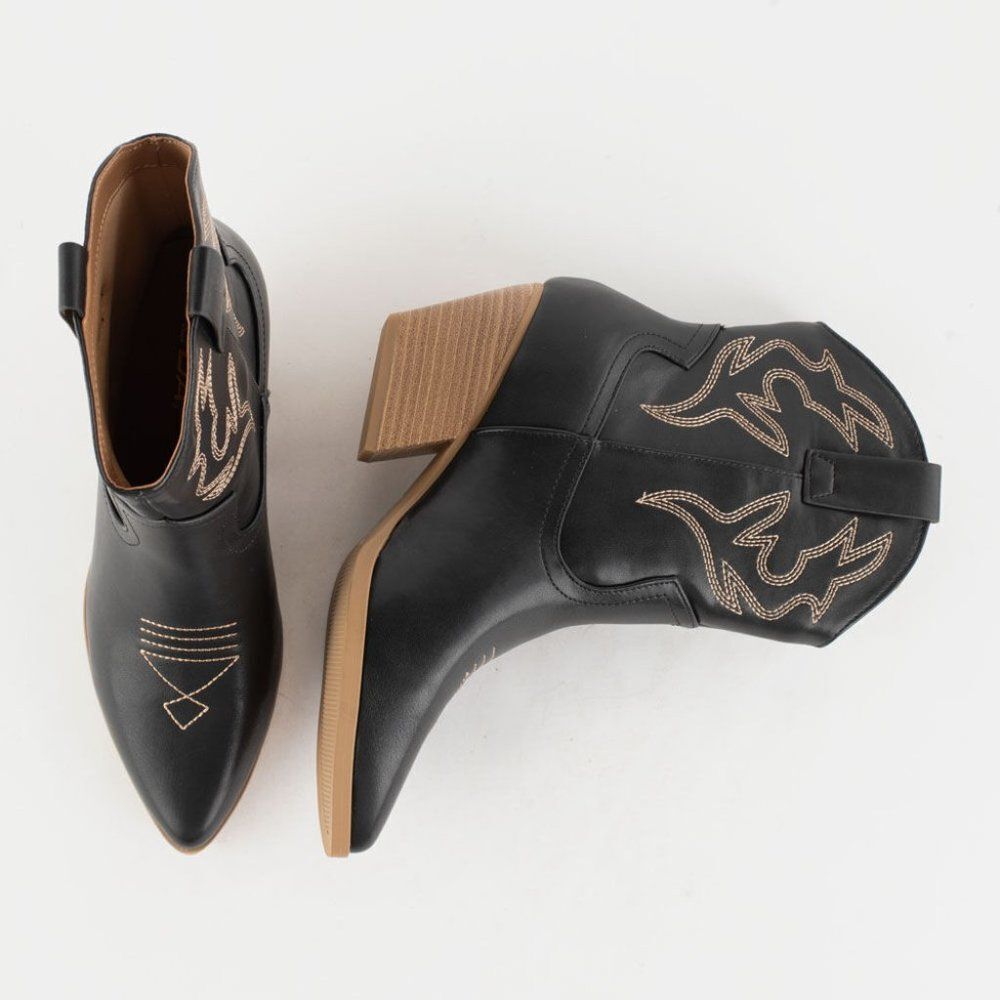 BLACK WITH BEIGE TRIM SHORT VERSION WESTERN BOOTIES - Picture 7 of 13